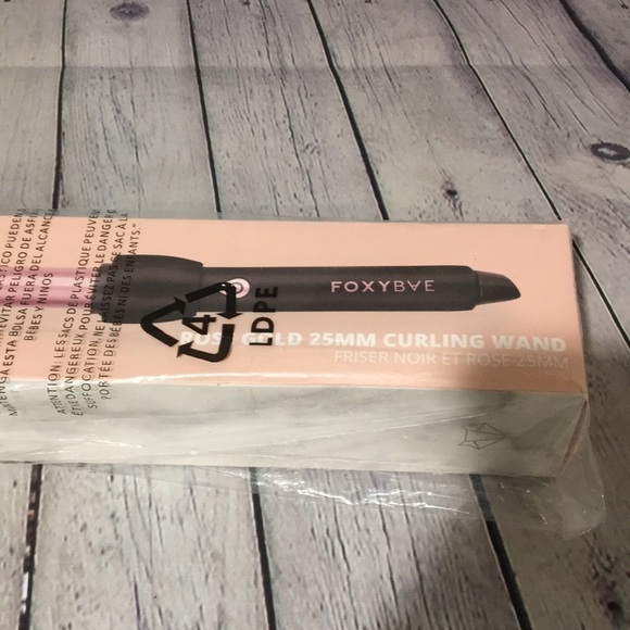 FOXYBAE ROSE GOLD 25MM CURLING WAND NEW IN BOX - Picture 6 of 6